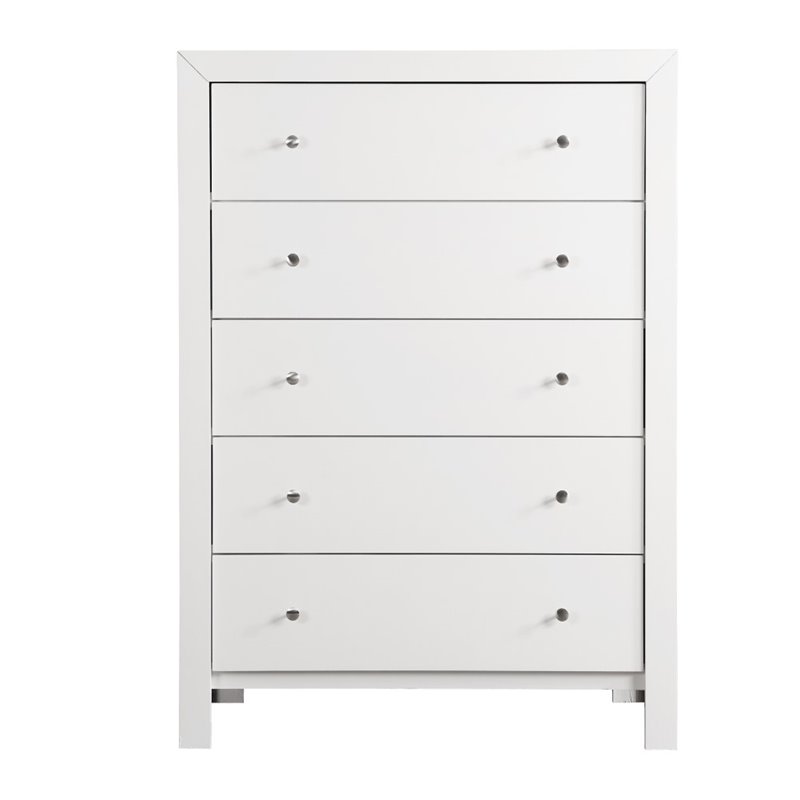 Bowery Hill Engineered Wood Transitional 5 Drawer Chest in White