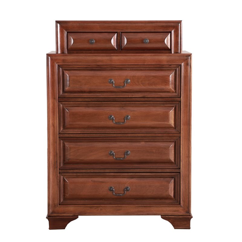 Bowery Hill Engineered Wood Transitional 7 Drawer Chest in Oak