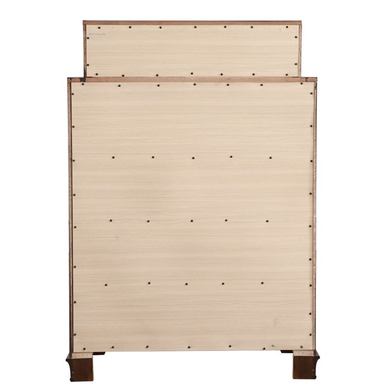 Bowery Hill Engineered Wood Transitional 7 Drawer Chest in Oak