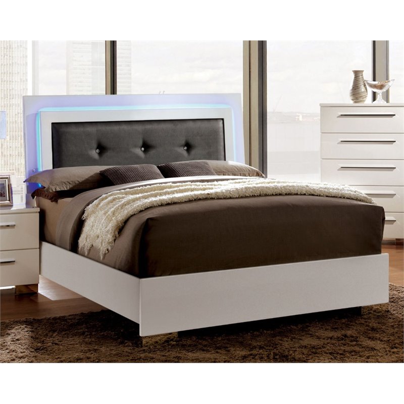 Bowery Hill 2pc Contemporary Wood Bedroom Set - Queen + Nightstand in White