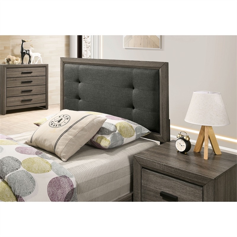 Bowery Hill 3-Piece Transitional Wood Bedroom Set - Twin + 2 Nightstands in Gray