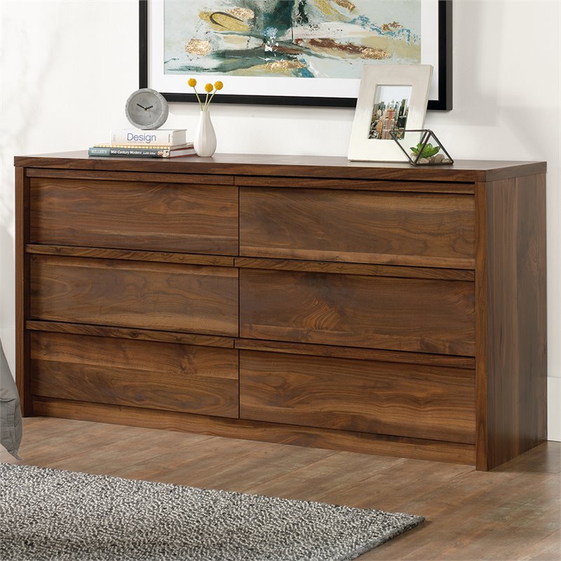 Bowery Hill Traditional Engineered Wood 6-Drawer Bedroom Dresser in Grand Walnut