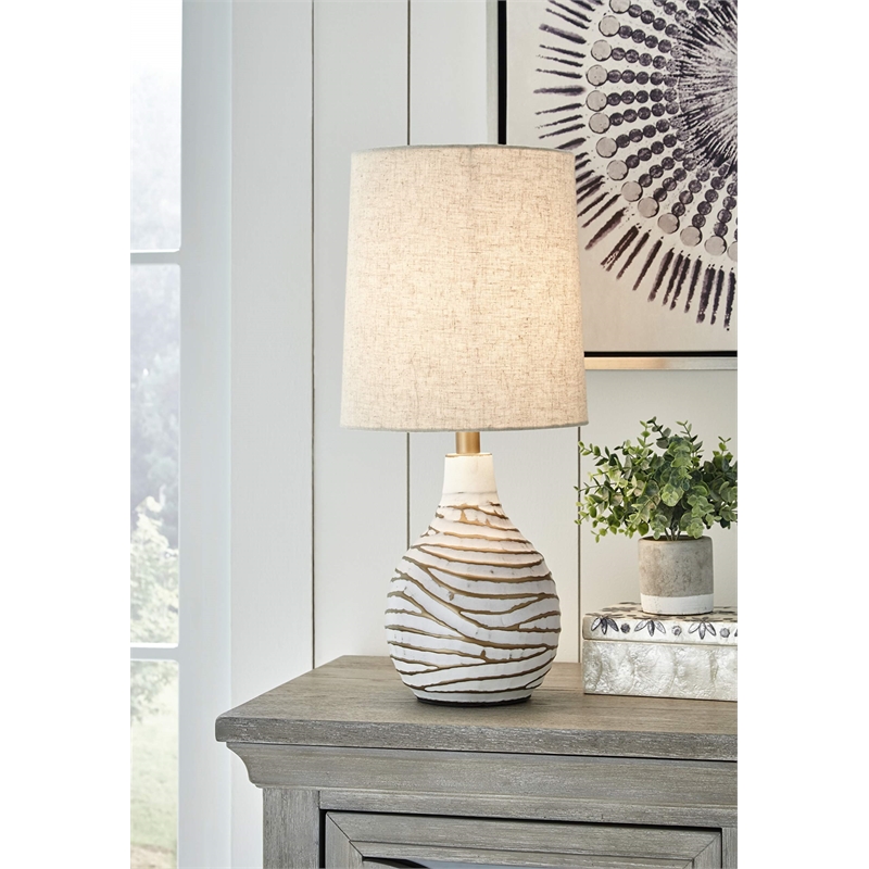 Bowery Hill Contemporary Metal Table Lamp in White and Gold Finish
