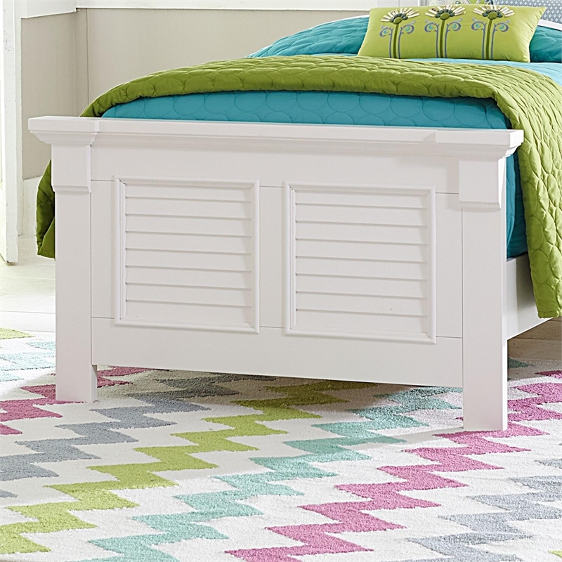 Bowery Hill Contemporary Cottage Style Twin Panel Bed in White