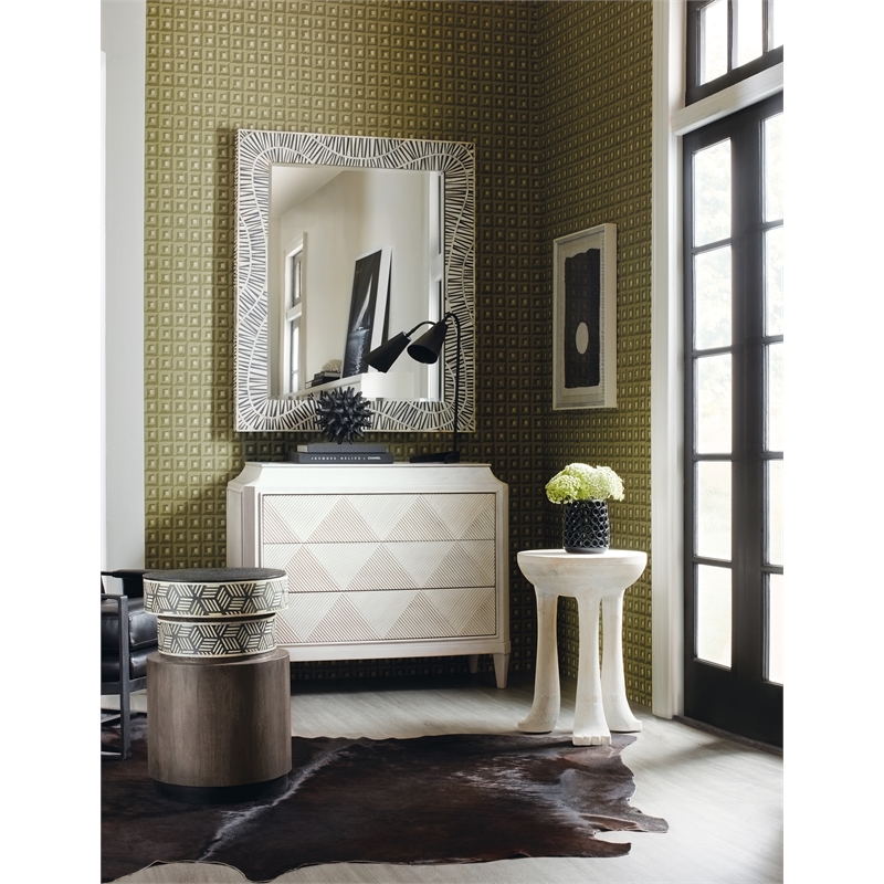 Bowery Hill Modern / Contemporary 3-Drawer Wood Chest in White