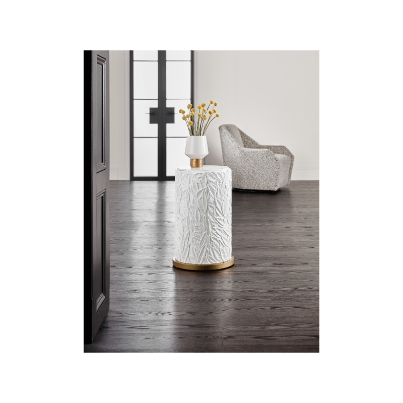 Bowery Hill Modern / Contemporary Resin Accent Table in White