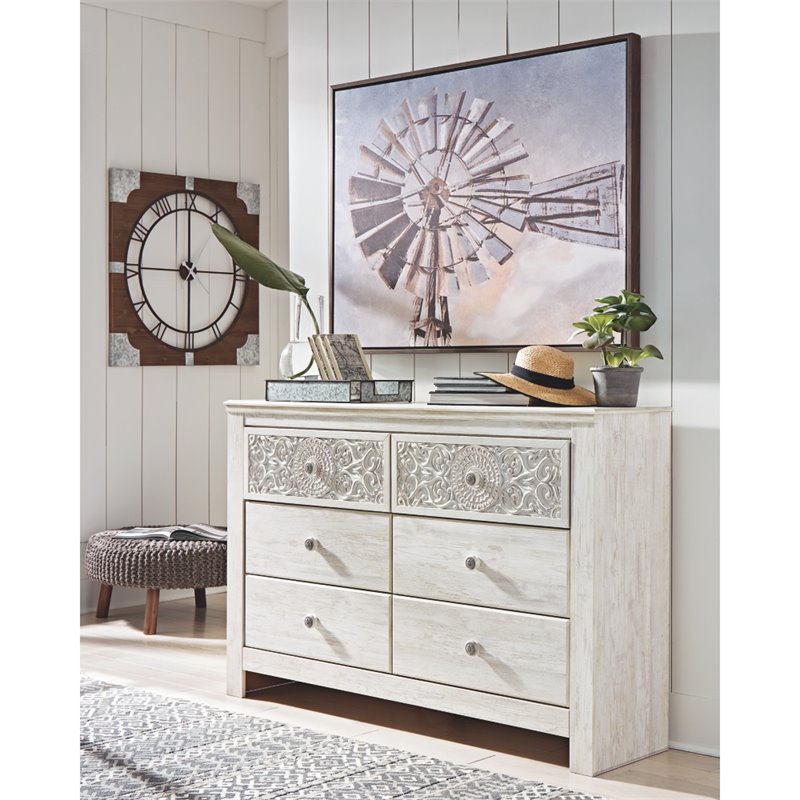 Bowery Hill Modern / Contemporary 6 Drawer Dresser in Whitewash