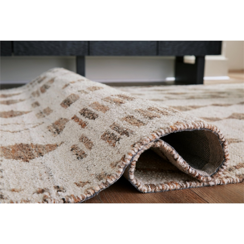 Bowery Hill Modern / Contemporary Polyester Beige & Brown 8x10 Rug