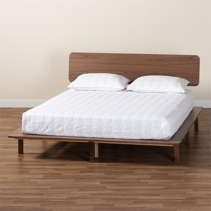 Bowery Hill Modern Walnut Brown Medium Wood King Size Platform Bed