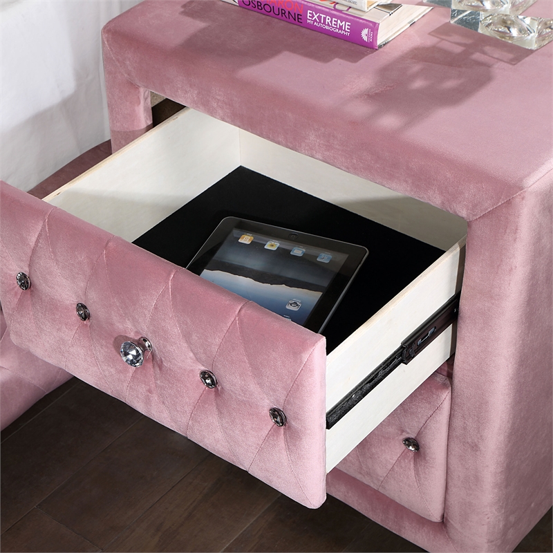 Bowery Hill 5pc Pink Fabric Bedroom Set of Queen+2 Nightstands+Dresser+Mirror