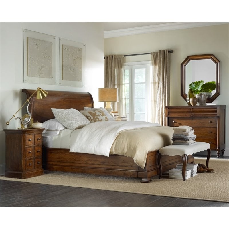 Bowery Hill Modern / Contemporary 5 Drawer Dresser in Pecan Finish