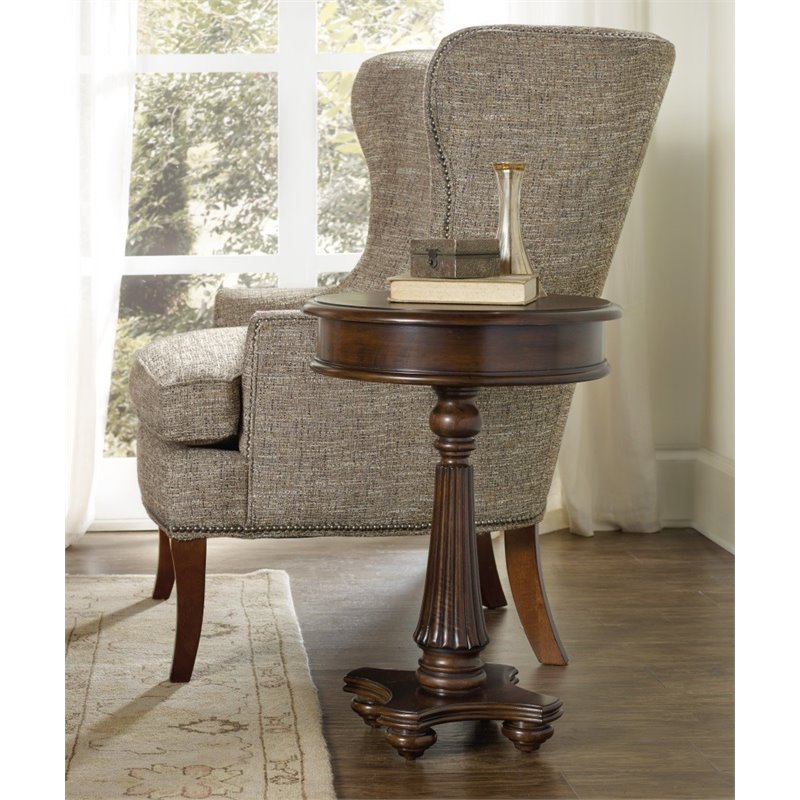 Bowery Hill Mahogany Traditional Martini Table Round Elegant 18