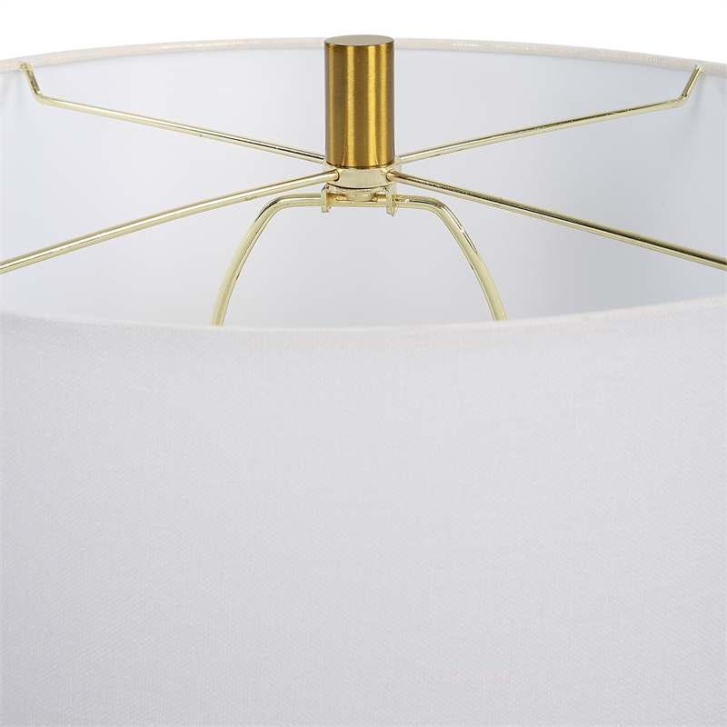 Bowery Hill Modern / Contemporary Ceramic Table Lamp in Green