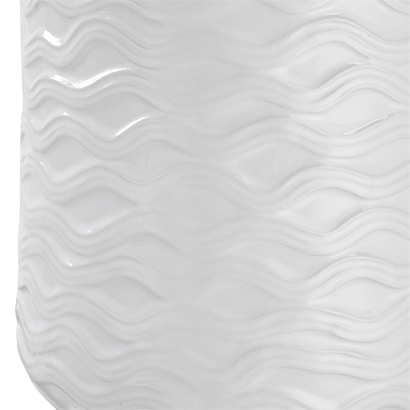 Bowery Hill 1-Light Coastal Ceramic Table Lamp in White/Brushed Nickel