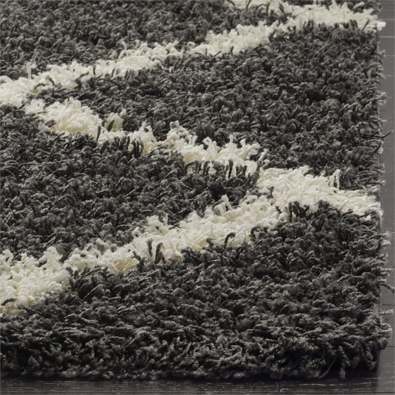 Bowery Hill Contemporary Polypropylene Dark Gray Shag Rug - 8' x 10'