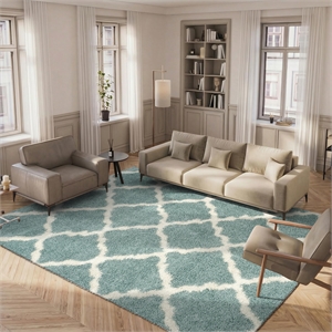 Bowery Hill Transitional Polypropylene Light Blue Shag Rug - 8' x 10'