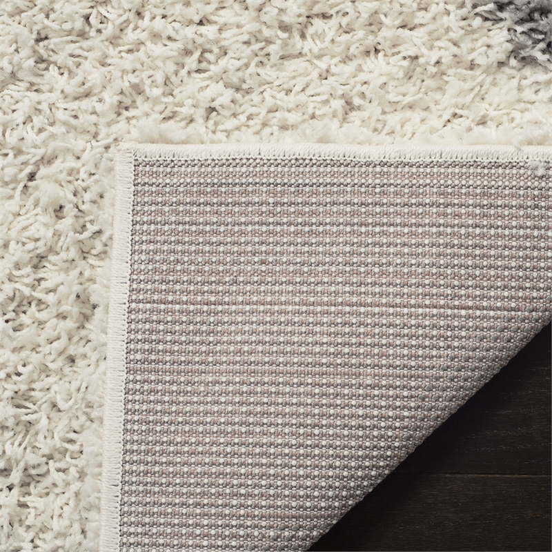 Bowery Hill Transitional Polypropylene Ivory Shag Rug - 6' x 9'