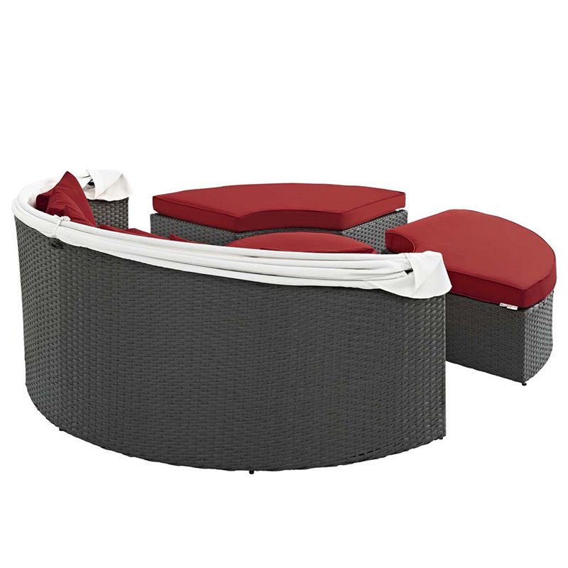 Bowery Hill Aluminum Rattan Fabric Patio Daybed in Canvas/Red