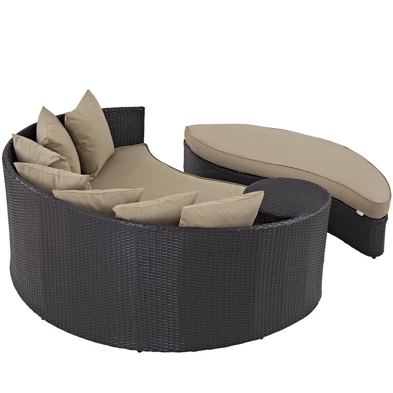 Bowery Hill Aluminum and Rattan Patio Daybed in Espresso/Mocha