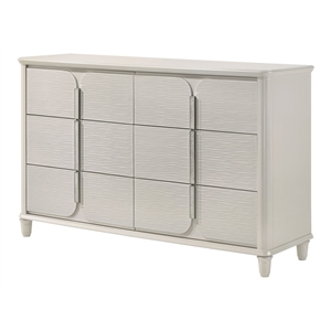 Bowery Hill Wood 6-Drawer Dresser with Hidden Jewelry Tray in Pearl White