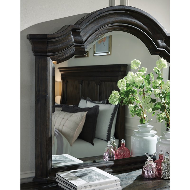 Bowery Hill Curved Wood Frame Traditional Peppercorn Shaped Mirror