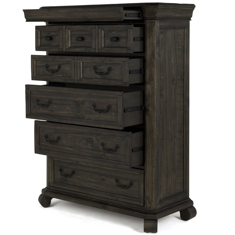 Bowery Hill Solid Pine Wood Traditional Peppercorn 6-Drawers Chest
