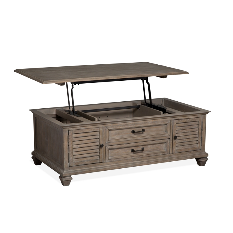 Bowery Hill Traditional Lift Top Storage Cocktail Table w/Casters