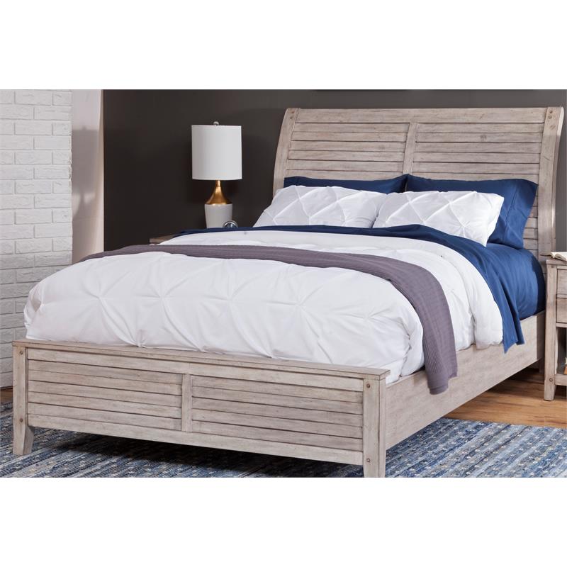 Bowery Hill Modern Farmhouse White-washed Wood Queen Sleigh Bed
