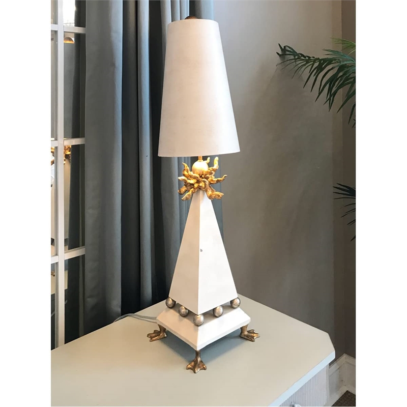 Bowery Hill Traditional Resin Table Lamp in Tapered Cream/Gold Leaf