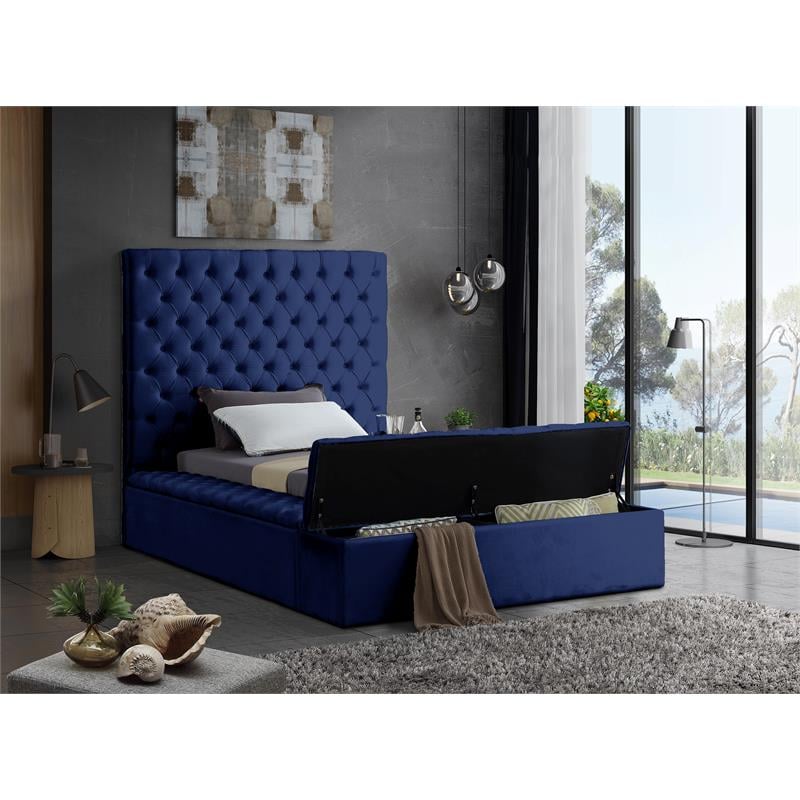 Bowery Hill Contemporary Solid Wood Tufted Velvet Twin Bed in Navy