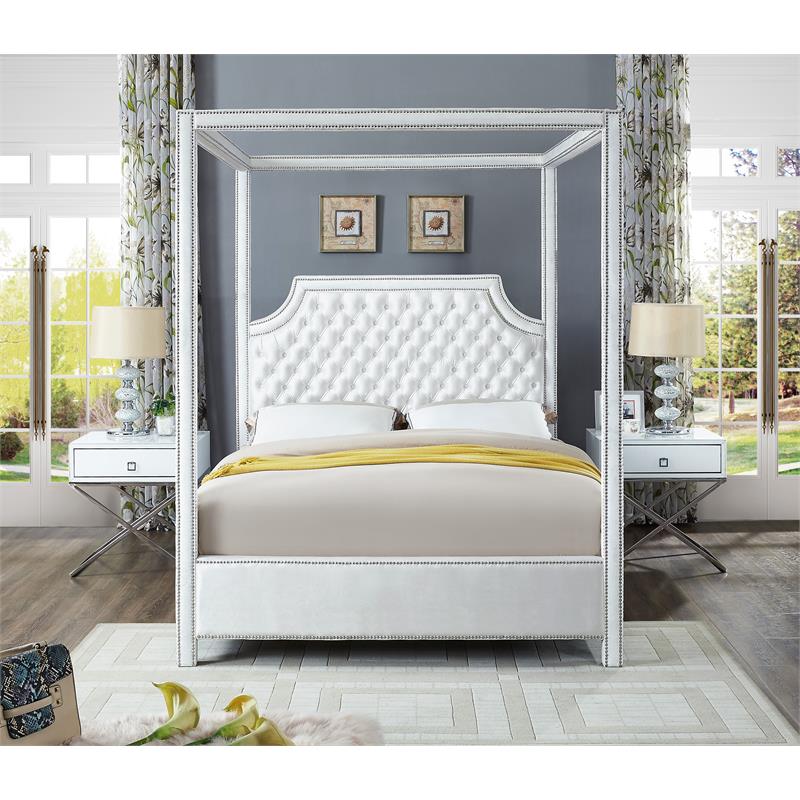 Bowery Hill Contemporary Deep Detailed Tufted Velvet Queen Bed in White