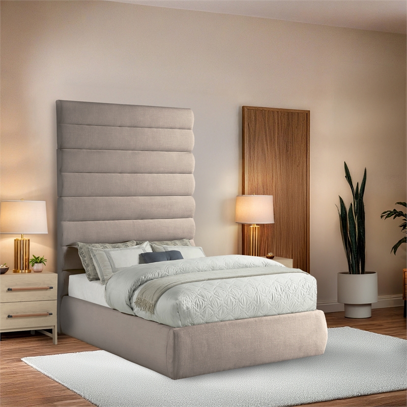 Bowery Hill Contemporary Upholstered Beige Linen Textured Fabric Full Bed