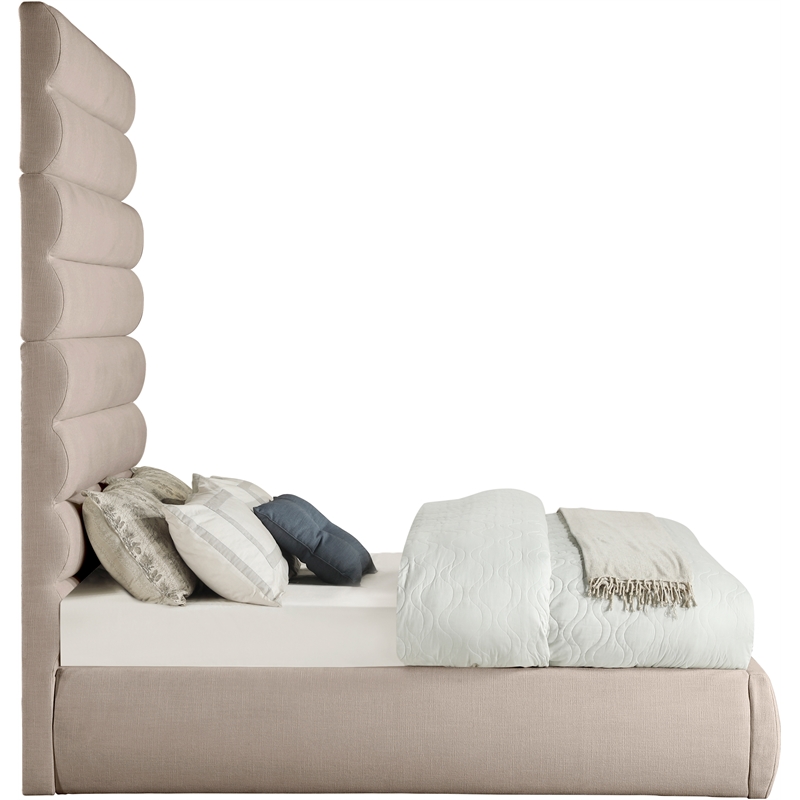 Bowery Hill Contemporary Upholstered Beige Linen Textured Fabric Full Bed