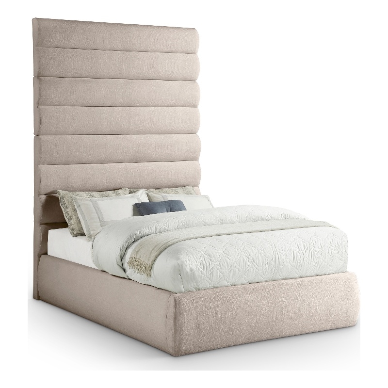 Bowery Hill Contemporary Upholstered Beige Linen Textured Fabric Full Bed