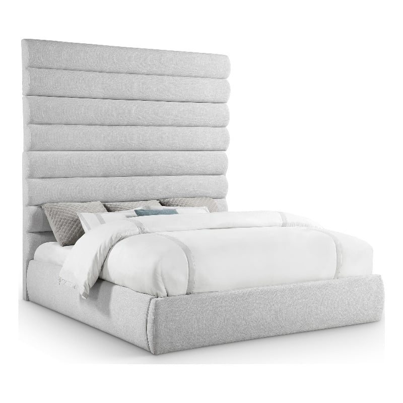 Bowery Hill Contemporary Upholstered Grey Linen Textured Fabric King Bed