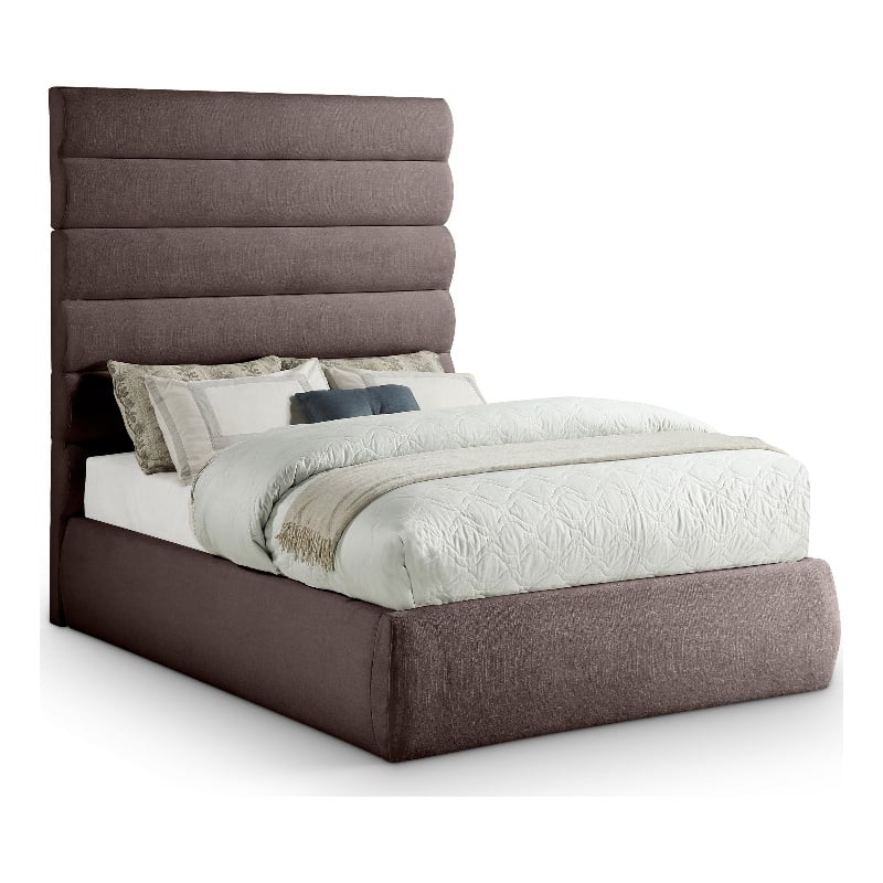 Bowery Hill Contemporary Upholstered Brown Linen Textured Fabric Full Bed