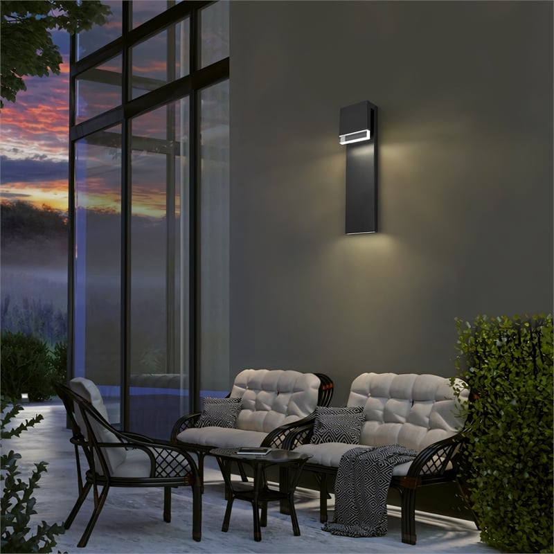 Bowery Hill Modern Aluminum Black 24-inch LED Outdoor Wall Light