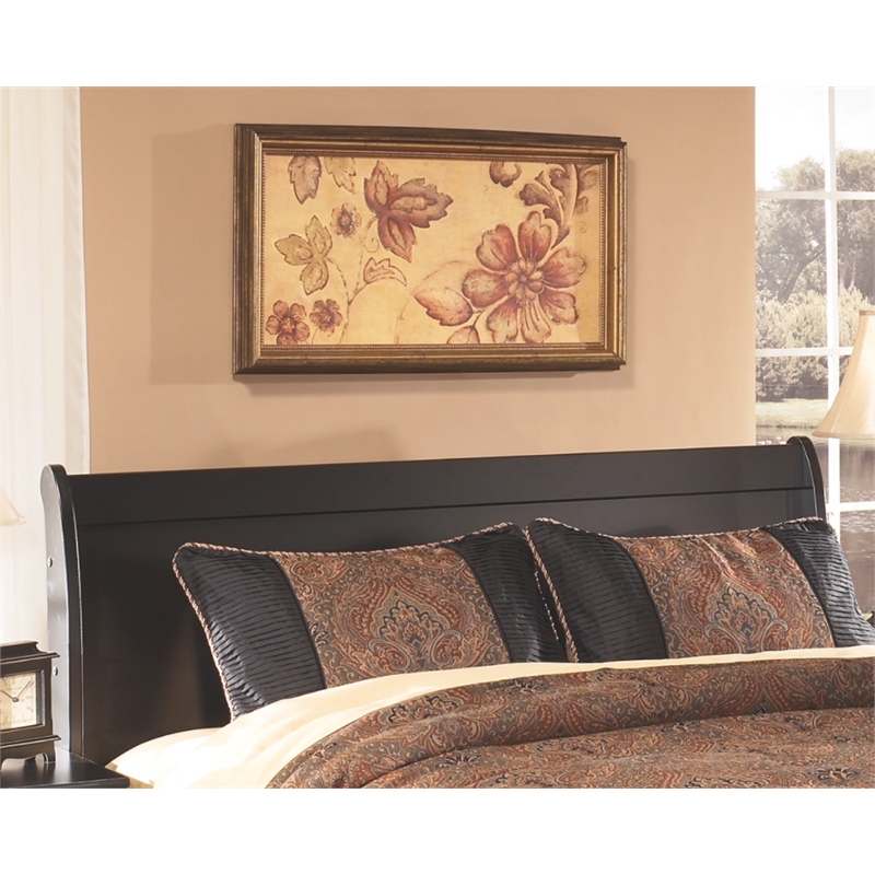 Bowery Hill 2-Pc Set of Double Dresser & Queen Sleigh Headboard in Black