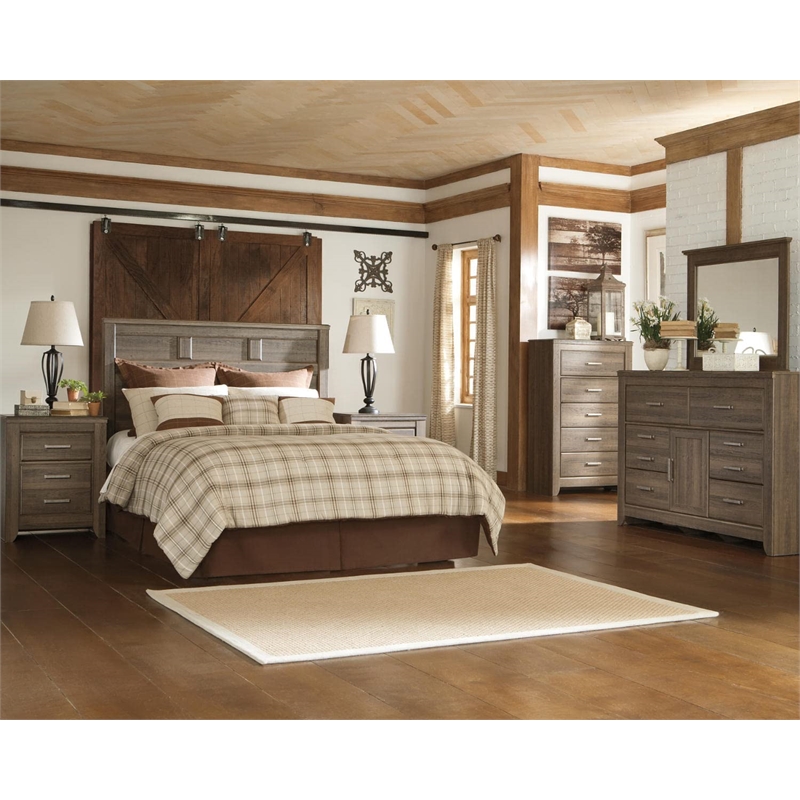 Bowery Hill 2-Piece Set of Queen Panel Headboard & 6-Drawer Dresser
