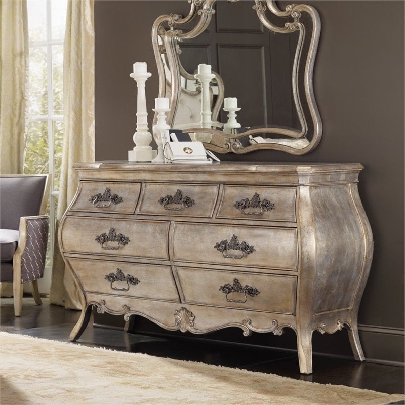 Bowery Hill Bedroom Set of Dresser, 2 Nightstands, & Tufted Queen Bed