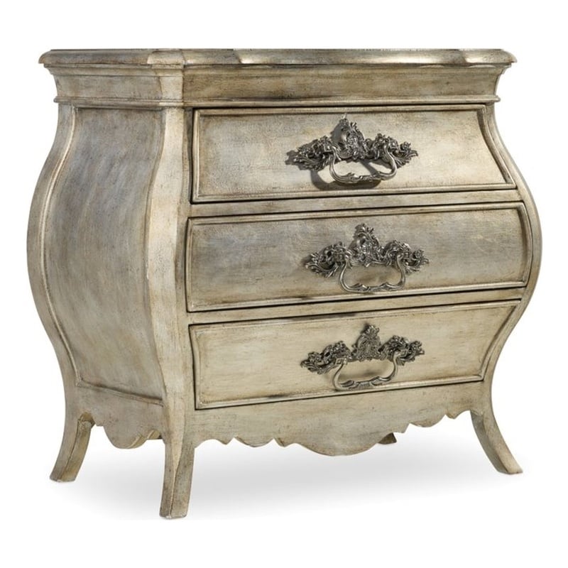 Bowery Hill Bedroom Set of Dresser, 2 Nightstands, & Tufted Queen Bed