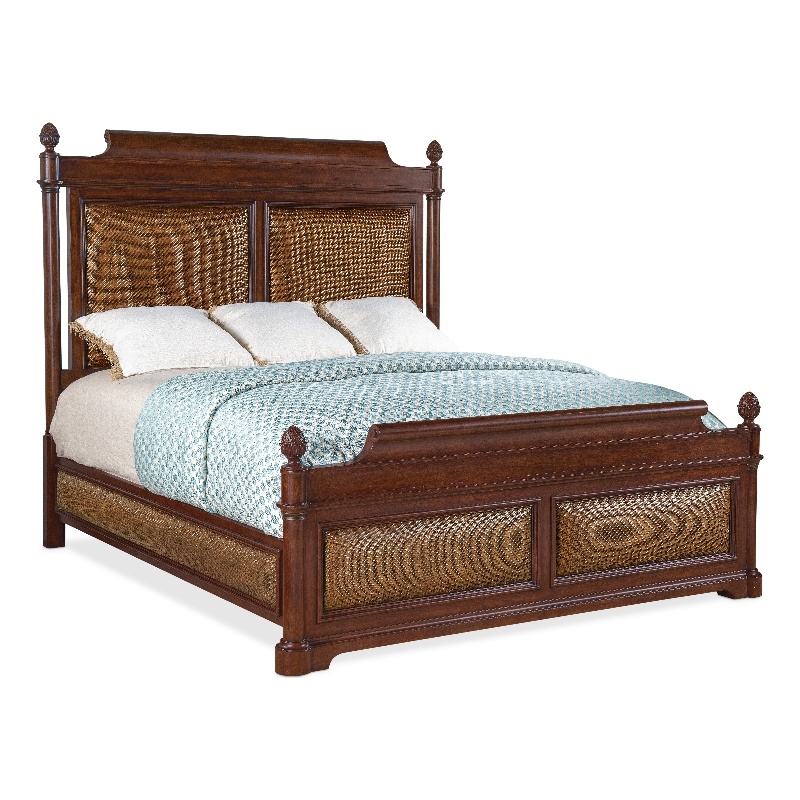 Bowery Hill King Panel Bed and 2 Nightstands Set in Cherry Brown