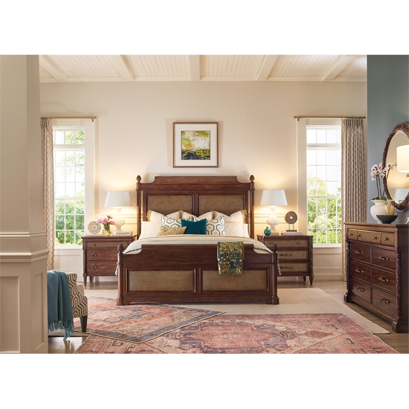 Bowery Hill King Bed & 2 Nightstands Set in Cherry Brown