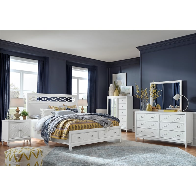 Bowery Hill 6-Drawer Bedroom Dresser With Felt Lined Drawers in Whisper White