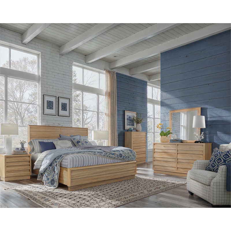 Bowery Hill Transitional 6-Drawer Dresser With Mirror in Provincial Brown