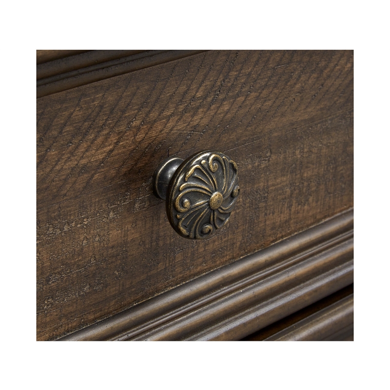 Bowery Hill Contemporary 9-Drawer Bedroom Dresser in Willadeene Brown