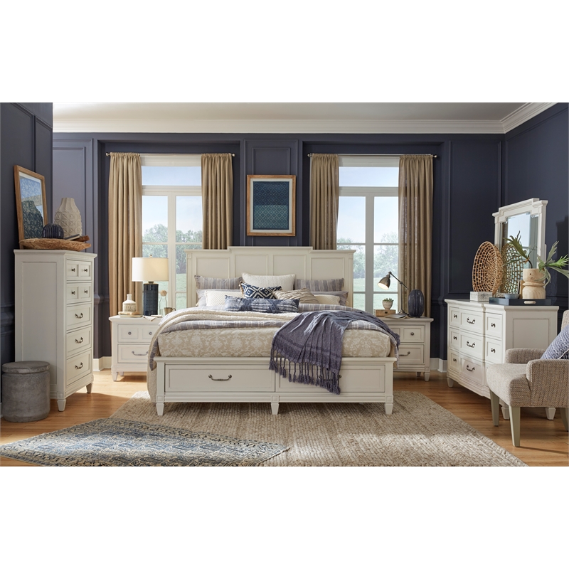 Bowery Hill 5-Drawer Bedroom Chest in Egg Shell White With Bail Pulls