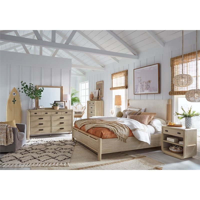 Bowery Hill 5-Drawer Bedroom Chest in Sanibel Brown With Dark Bronze