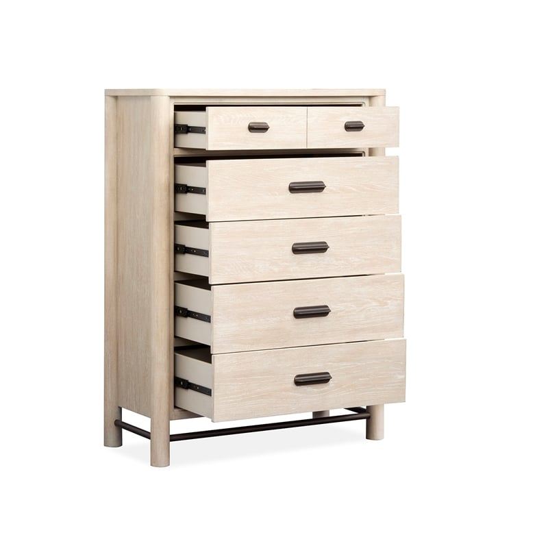 Bowery Hill 5-Drawer Bedroom Chest in Sanibel Brown With Dark Bronze