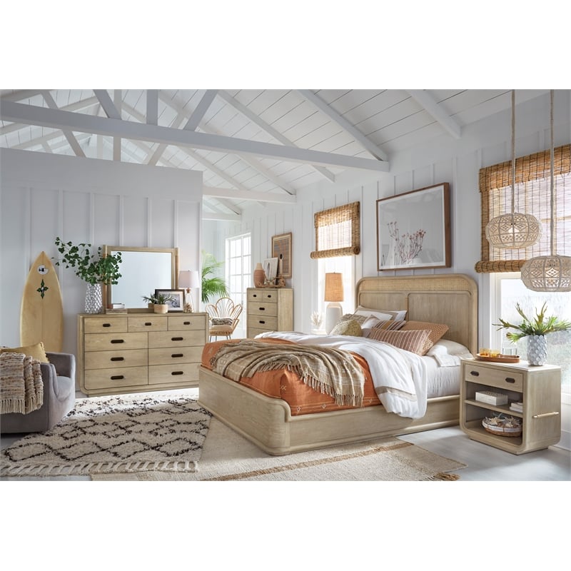 Bowery Hill 5-Drawer Bedroom Chest in Sanibel Brown With Dark Bronze